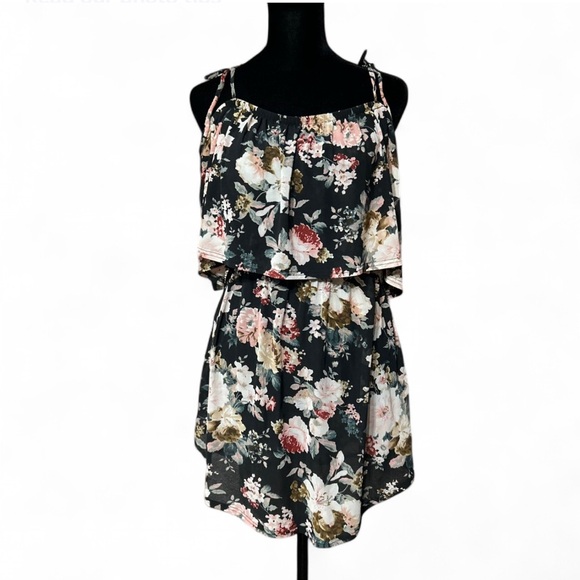 Siren Lily Tops - SIREN LILLY Floral Maternity TOP L